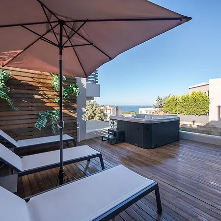 Calma Holiday House *