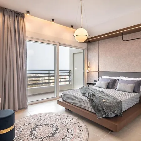 Calma Holiday House *